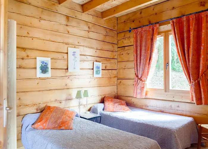 Holiday home Au Pre De L'arbre Sarlat-la-Caneda