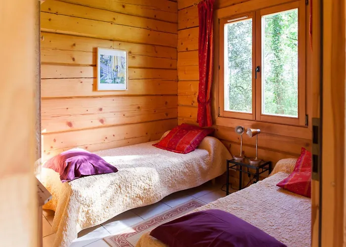 Au Pre De L'arbre Holiday home *